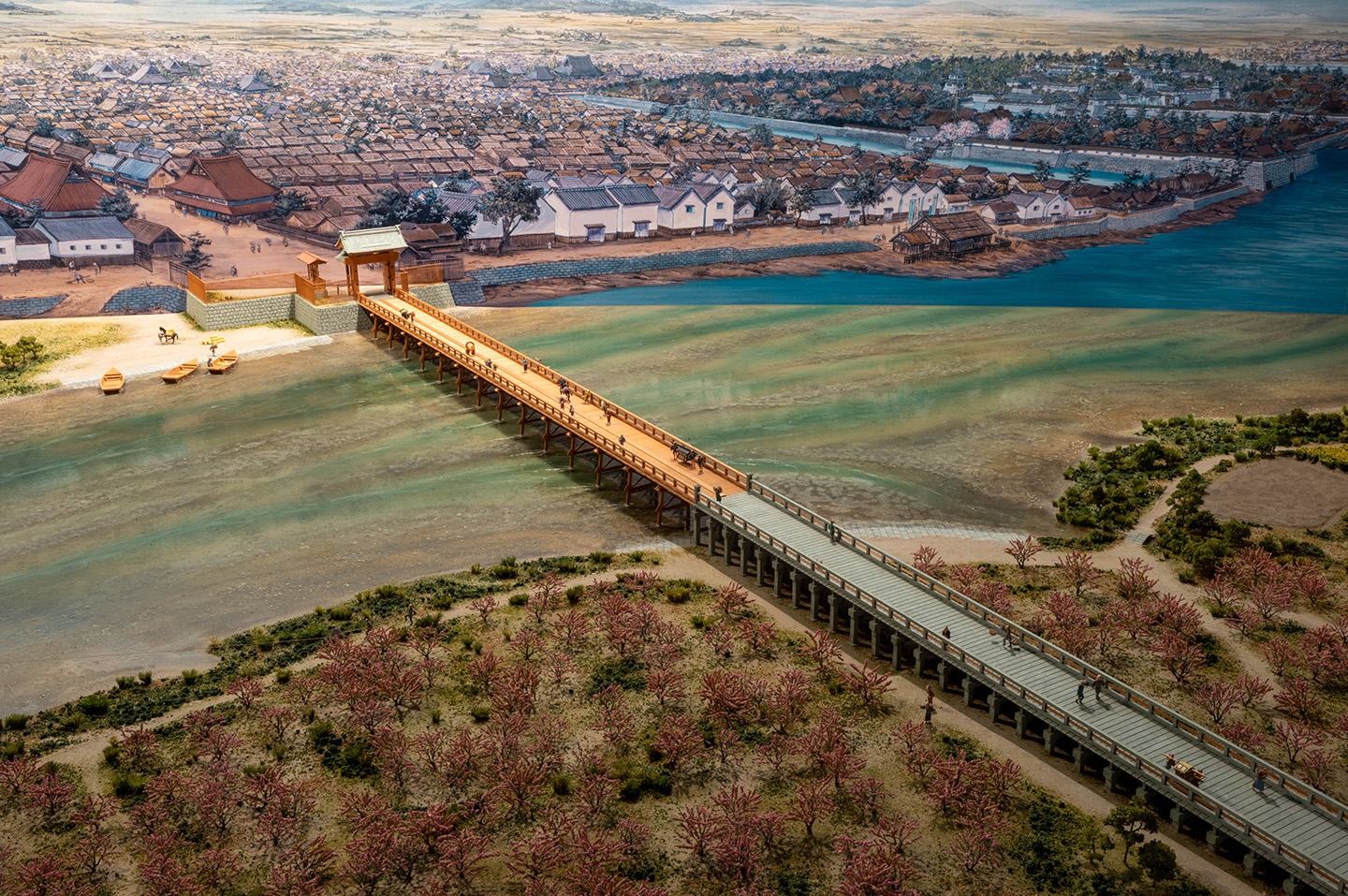 爆撃被害建材の再活用橋梁―本川橋、九十九橋土木学会 選奨土木遺産