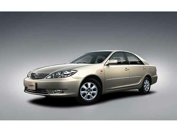 トヨタ・カムリ 9代目 XV5 型 2011年 - 2017年北米版PC ブライトバー付き