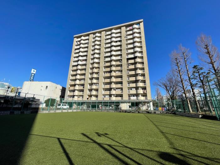 4K神奈川県 散歩 横浜市 本郷台を歩く ~ 秋の季節に、京浜東北根岸線 本郷台駅を街歩き