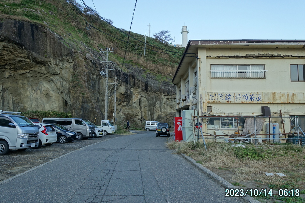 角田山灯台コース駐車場