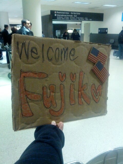 成田空港・羽田空港送迎高品質のハイヤーサービスアウテック