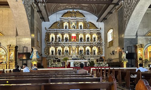 セブ最古の教会 サントニーニョ・マゼランクロス クリスマス編Independent