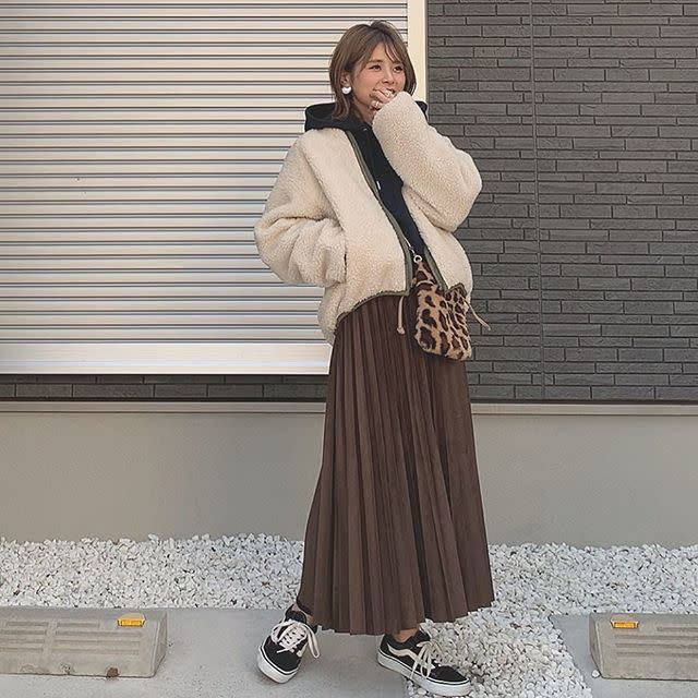 2024冬 2泊3日着回し旅行コーデ防寒×おしゃれを叶えるアウター別着回し術 - LOCARI ロカリ