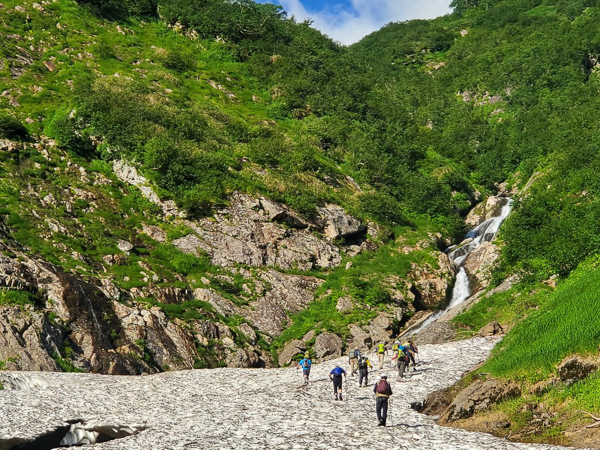 ３回目のカムイエクウチカウシ山～ヒグマは３頭でした！ ２００９