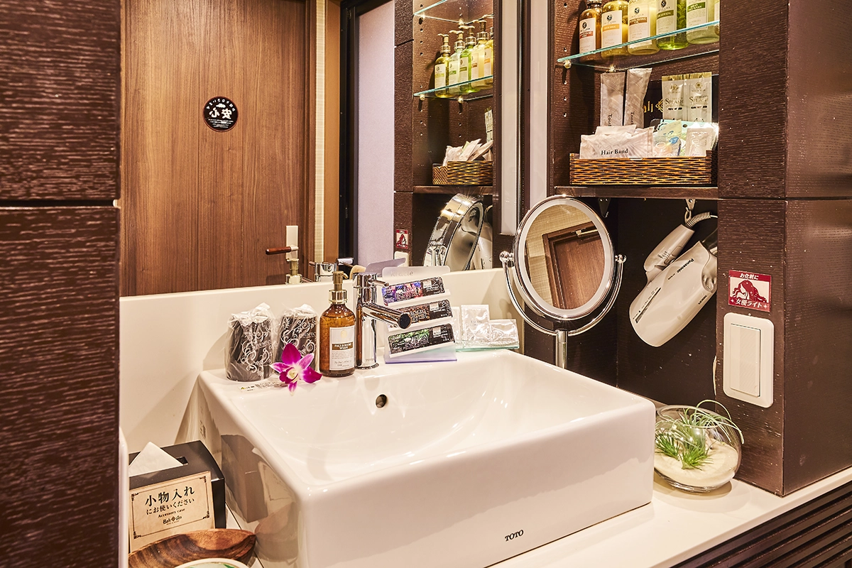 ホテルバリアンリゾートなんば心斎橋店の客室・ルームタイプ・料金女子会・カップルズホテル利用もできる複合型進化系ホテルのバリアングループ