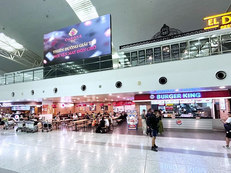 空港内外部サイン設置ベトナムハノイノイバイ国際空港様 第2ターミナル朝日エティック株式会社