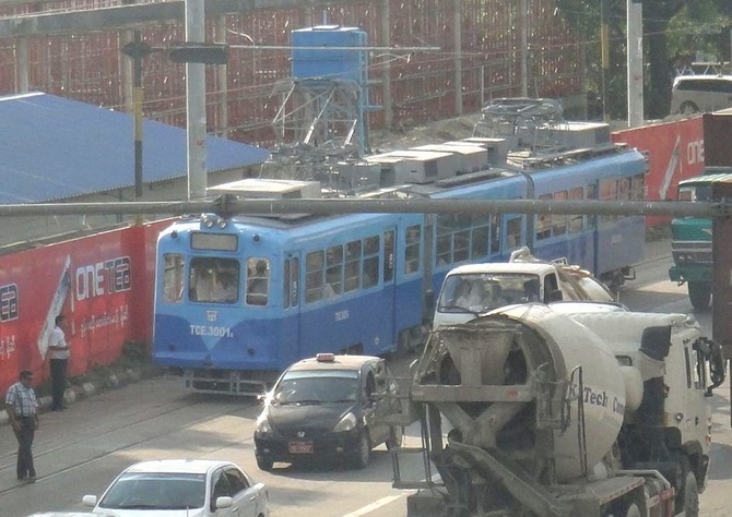 画像ギャラリー福岡市営地下鉄が開業した日 天神～室見 市内の路面電車を置き換え -1981.7.26乗りものニュース