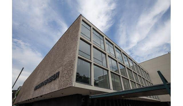 現地在住者に訊く世界のリアル ドイツ・ベルリン篇1 飴鞭パない超名門Berghainのスゴさ＆人生変わる奥深きテクノ体験 – FLOOR