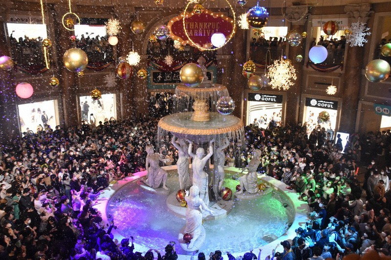 東京散策132-3 惜しまれつつ閉館したパレットタウン解体工事現場』お台場 東京 の旅行記・ブログ by jh2fxvさん フォートラベル