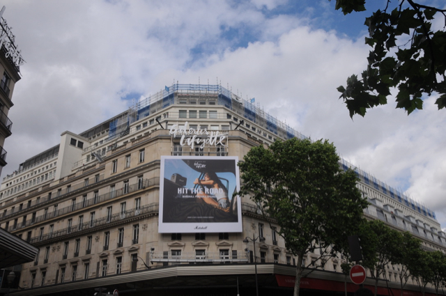 デパートは進化する 〜ギャラリー・ラファイエット、驚きの遊技場〜 - OVNI オヴニー・パリの新聞