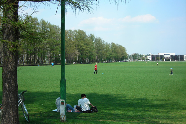 緑ヶ丘公園 グリーンパーク 400mベンチクチコミ・アクセス・周辺情報帯広 - フォートラベル