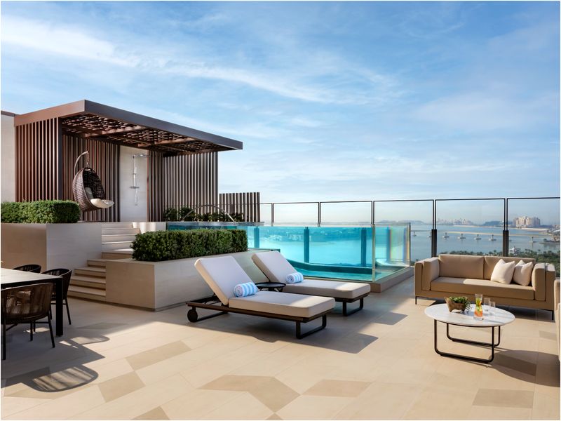 ドバイとブルネイだけ！世界に2つしかない7つ星ホテル The Empire Bruneiに泊まるキュートラ