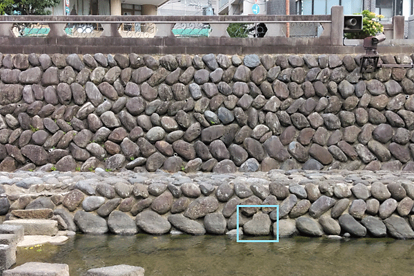 長崎の眼鏡橋のハートストーンの写真素材84135455- PIXTA