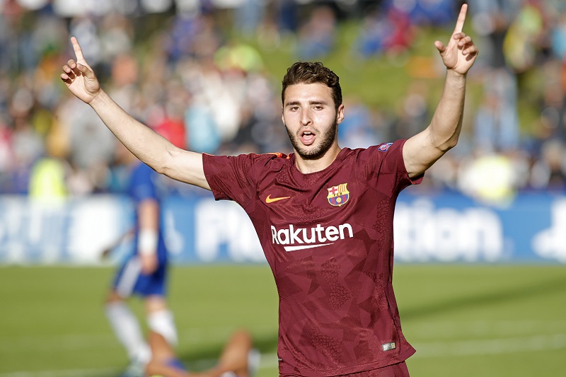 バルセロナが資金確保のためカンテラーノを放出か 今季はセルティックとコモでプレー - 超ワールドサッカ