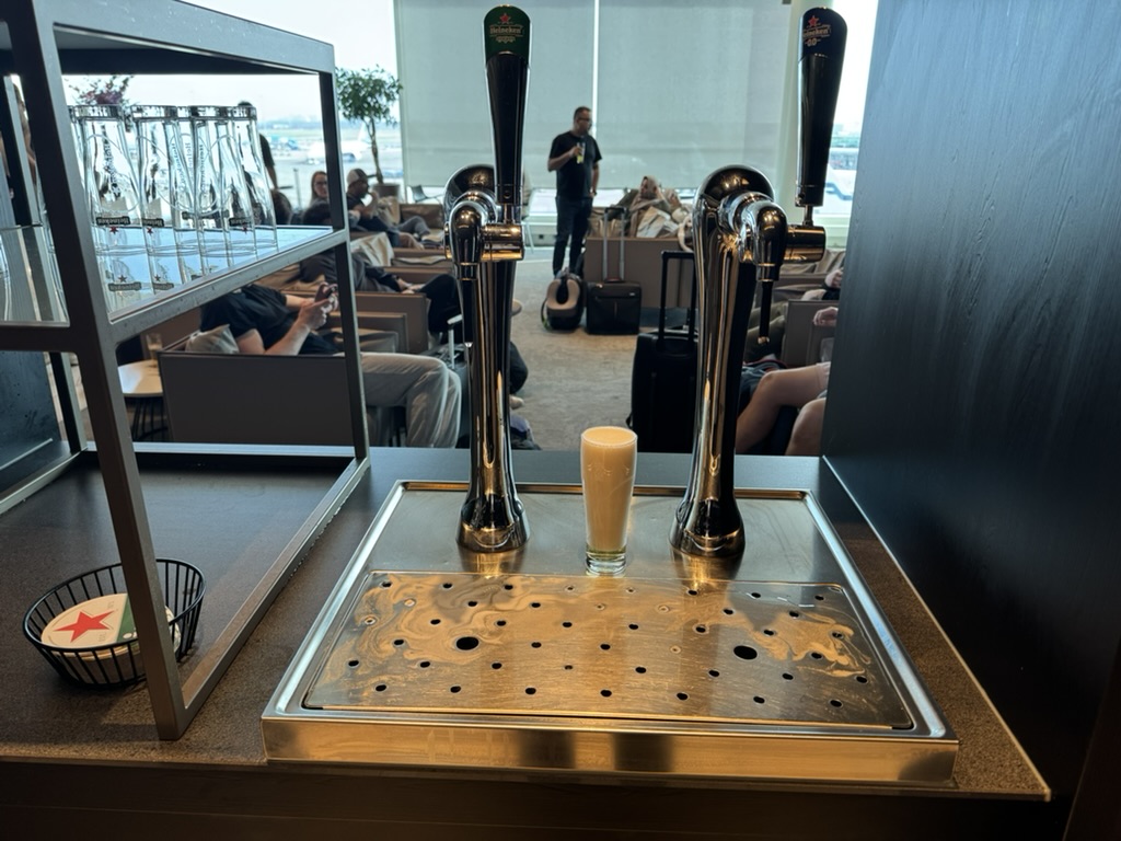 Moxyアムステルダム・スキポール空港宿泊記Yuccopooh.com